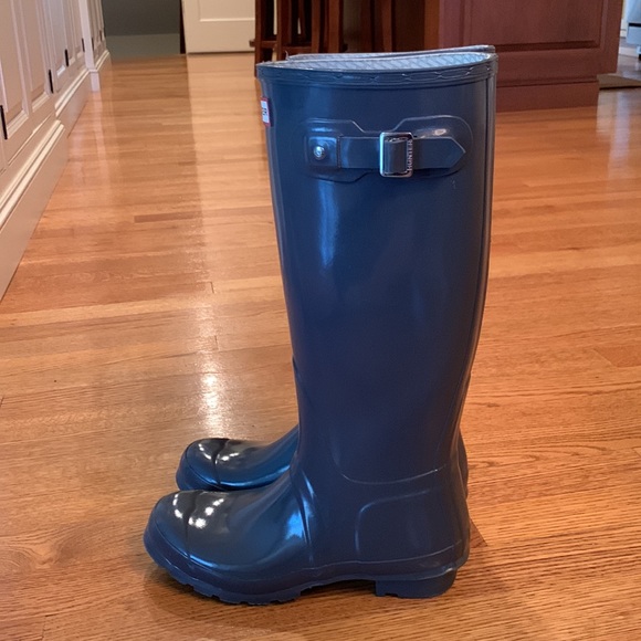 Women’s Hunter Original Tall Glossy Rainboots - Picture 4 of 10